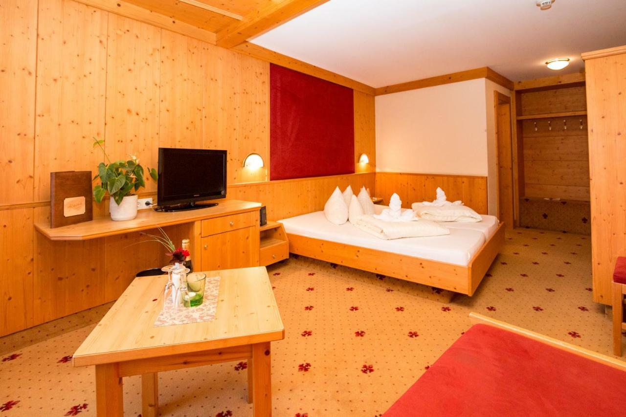 Familienhotel Alpina All Inklusive Wenns Εξωτερικό φωτογραφία